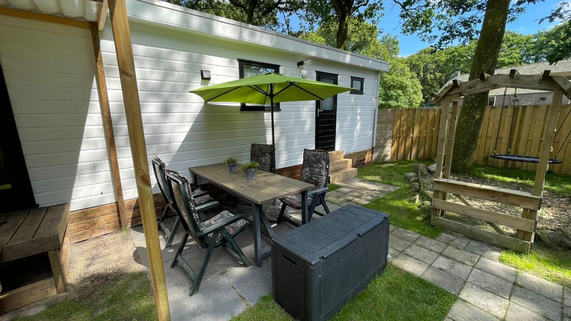 Chalet Kokomo - Gelegen In Bosrijkgebied Van Drenthe 伊科斯特 外观 照片